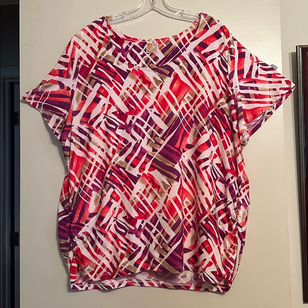 Colorful Geometric Print Top